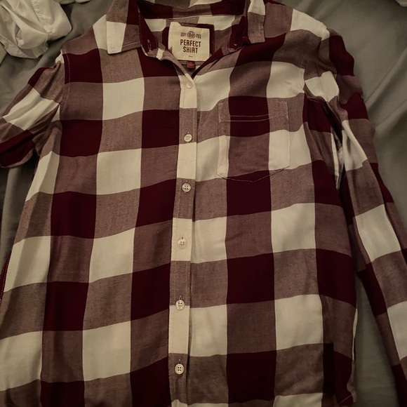 Flannels - Picture 2 of 3